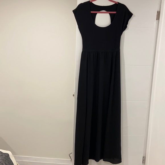 Floor Length Black Dress - Picture 1 of 4